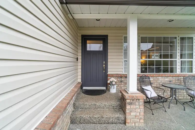 6034 190B STREET - photo 2 of 40