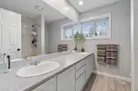 6034 190B STREET - thumbnail 24
