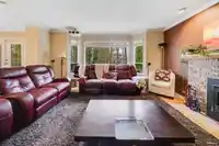 8569 141A STREET - thumbnail 5