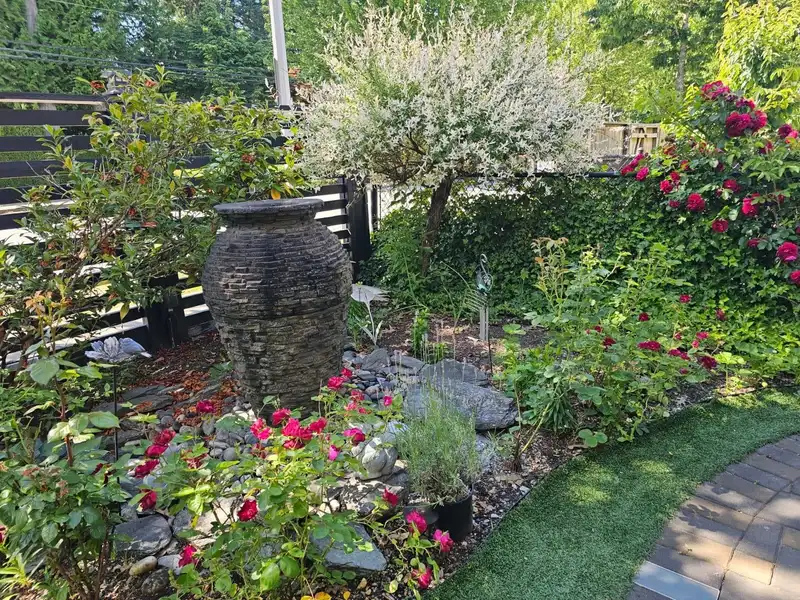 6312 128 STREET - photo 2 of 25