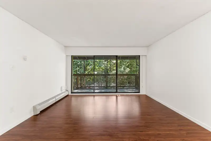 302 14925 100 AVENUE - photo 3 of 25