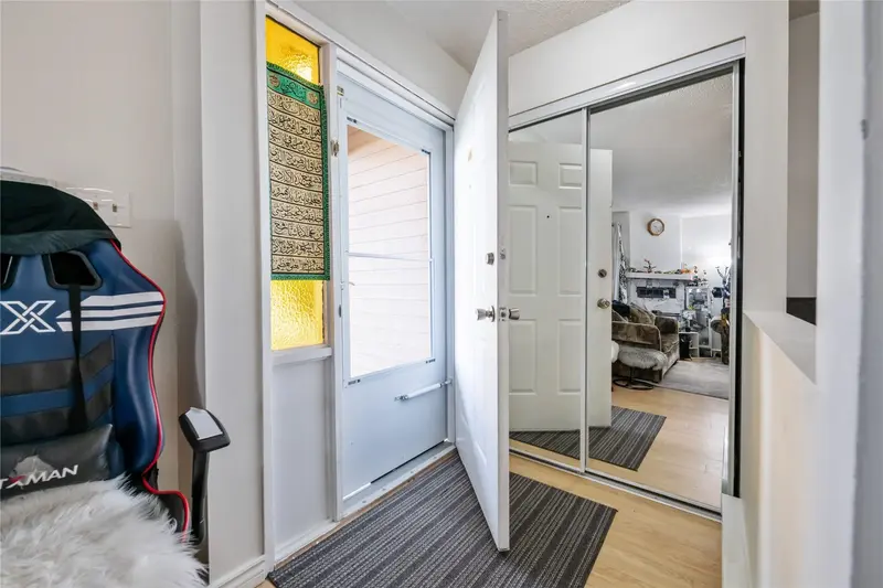 103 7139 133A STREET - photo 2 of 25