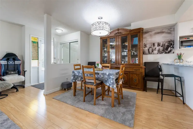 103 7139 133A STREET - photo 4 of 25