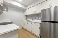 10582 HOLLY PARK LANE - thumbnail 13