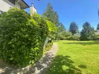 10582 HOLLY PARK LANE - thumbnail 40