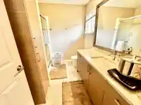208 13900 HYLAND ROAD - thumbnail 13