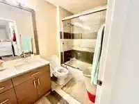 208 13900 HYLAND ROAD - thumbnail 19