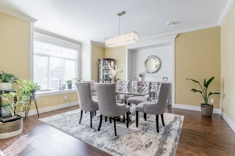 15833 108 AVENUE - photo 4 of 40