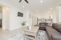 6477 189 STREET - thumbnail 15