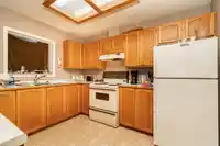 1 8078 KING GEORGE BOULEVARD - thumbnail 16