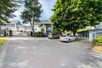 1 8078 KING GEORGE BOULEVARD - thumbnail 3