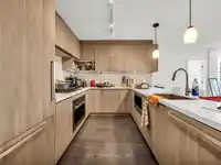1006 13750 100 AVENUE - thumbnail 4