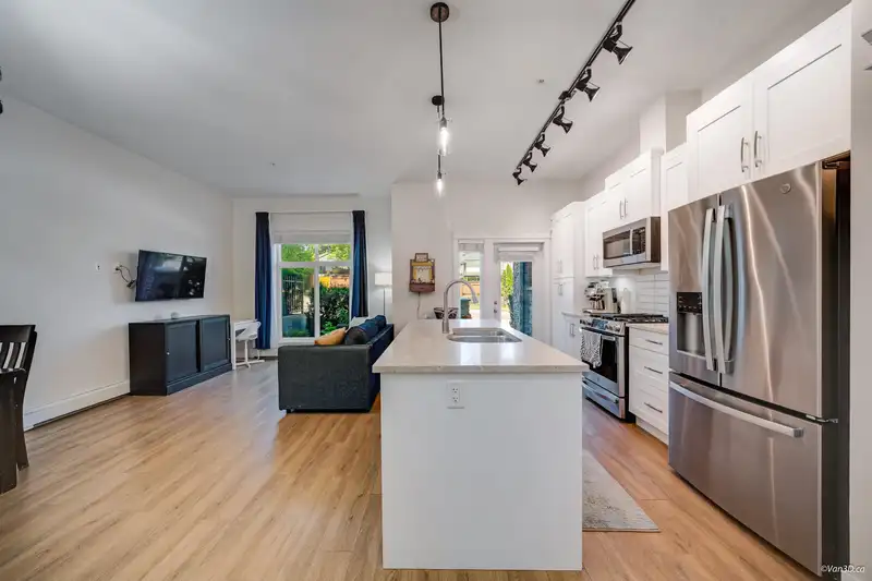 114 11077 RAVINE ROAD - photo 2 of 39