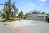 14972 81A AVENUE - thumbnail 4