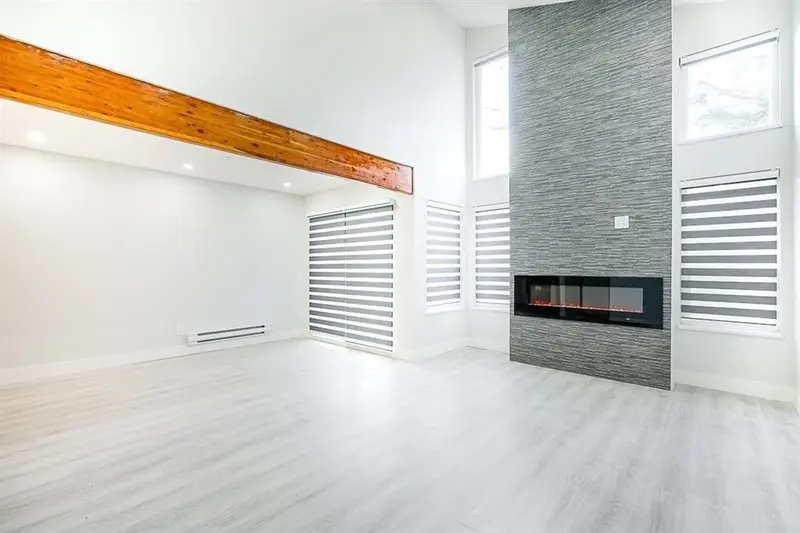 128 SPRINGFIELD DRIVE - photo 3 of 25