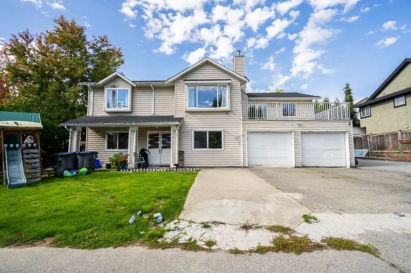 6753 137 STREET - photo 1 of 22
