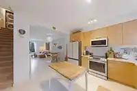 94 18983 72A AVENUE - thumbnail 11