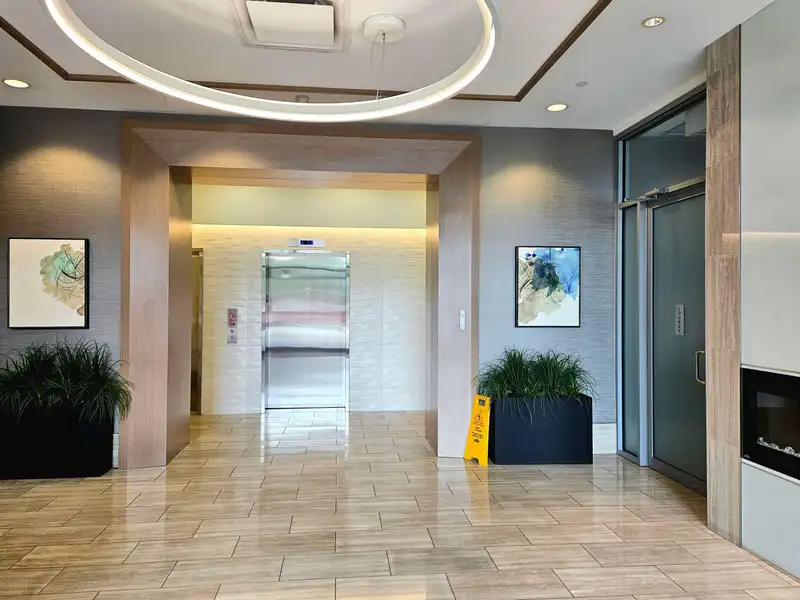 1902 13398 104 AVENUE - photo 4 of 18
