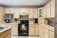 6202 189 STREET - thumbnail 13