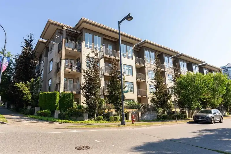 110 13468 KING GEORGE BOULEVARD - photo 1 of 1