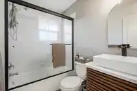 7 6568 193B STREET - thumbnail 32