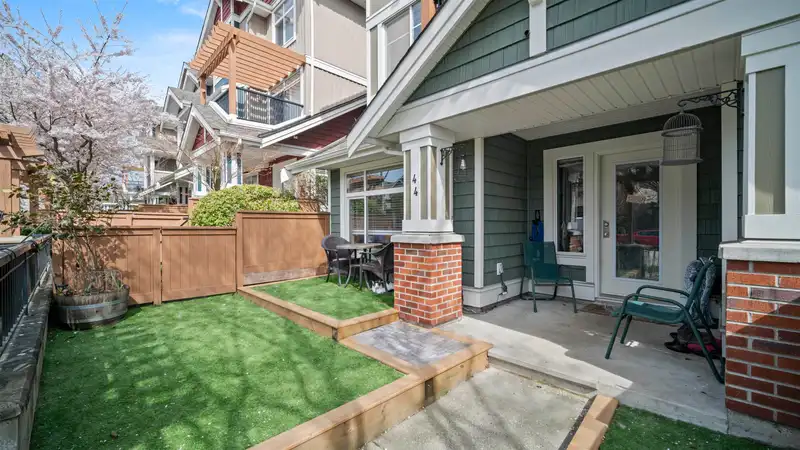 44 6036 164 STREET - photo 2 of 31