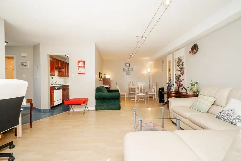 5150 HASTINGS STREET - photo 4 of 18