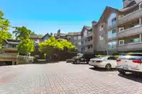 310 7435 121A STREET - thumbnail 2