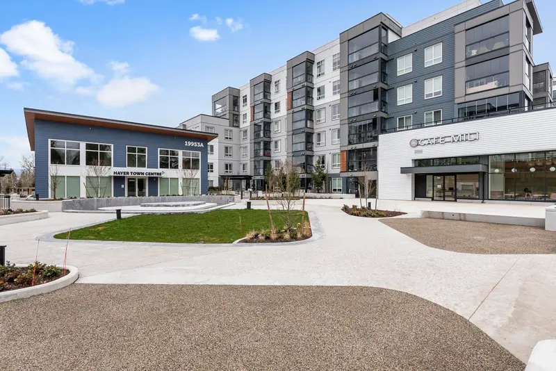 104 19953 76 AVENUE - photo 1 of 25