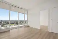 2801 9675 KING GEORGE BOULEVARD - thumbnail 11