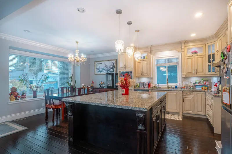 5007 HARDWICK STREET - photo 2 of 25