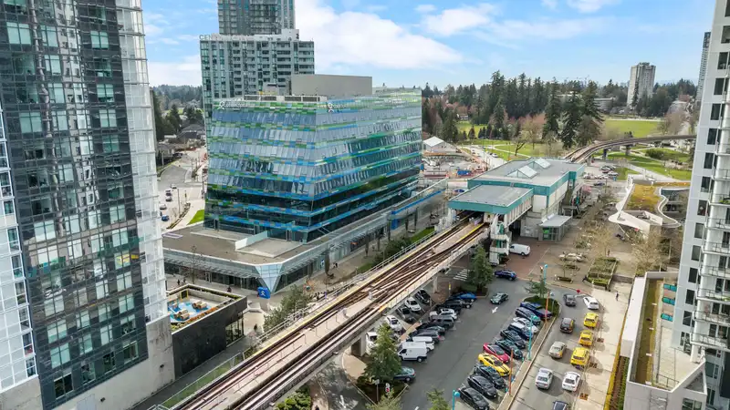 13840 100 AVENUE - photo 4 of 5