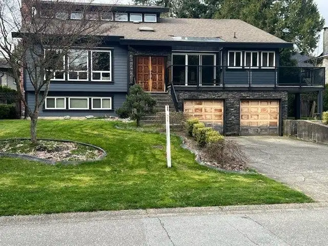 14827 94 AVENUE - photo 3 of 34