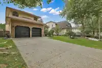 8636 141B STREET - thumbnail 40