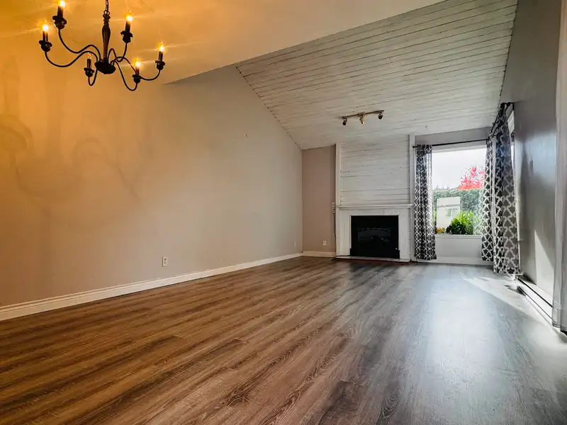 6211 W GREENSIDE DRIVE - photo 3 of 13