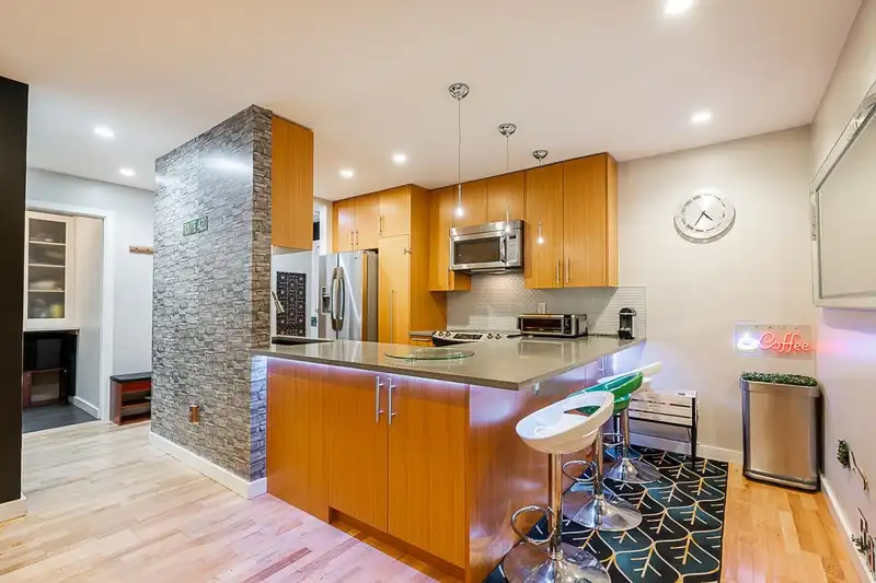 203 13775 74 AVENUE - photo 1 of 24