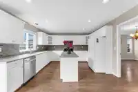 15674 101A AVENUE - thumbnail 11