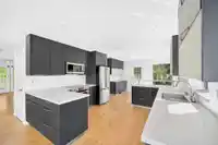16290 78A AVENUE - thumbnail 8