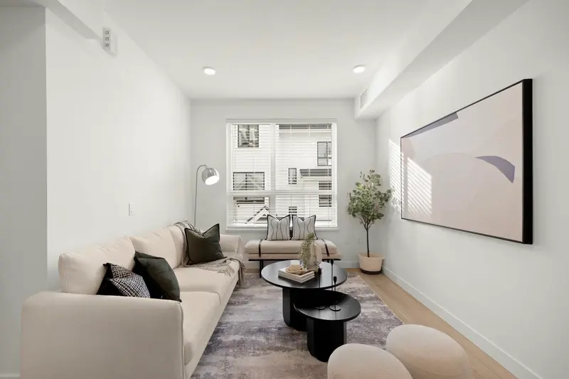 18 728 LEA AVENUE - photo 1 of 12