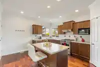5849 148A STREET - thumbnail 9