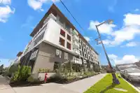607 10828 139A STREET - thumbnail 4