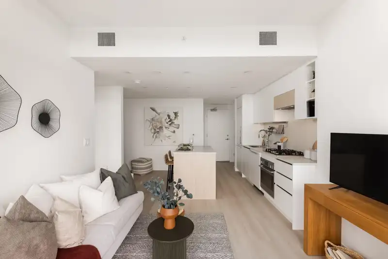 3905 13573 98A AVENUE - photo 4 of 8