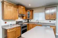 3 6195 168 STREET - thumbnail 15