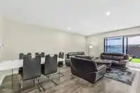 202 9468 PRINCE CHARLES BOULEVARD - thumbnail 7