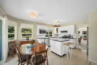 5742 190 STREET - thumbnail 9