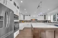 15648 82 AVENUE - thumbnail 10