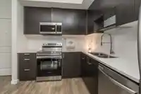405 15835 85 AVENUE - thumbnail 2