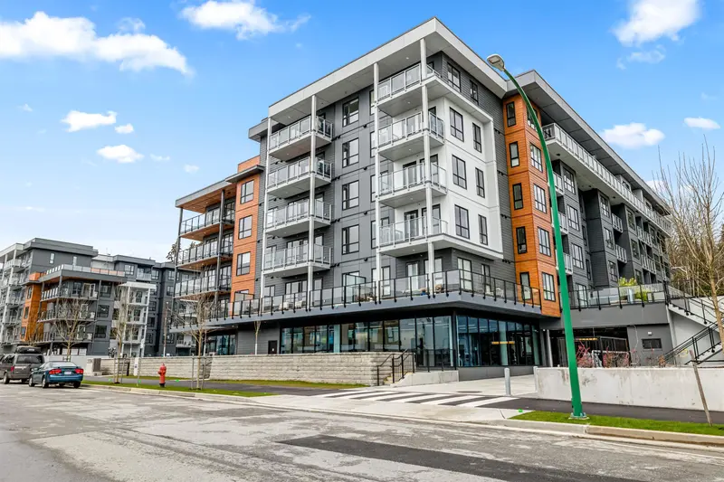 408 3596 MALSUM DRIVE - photo 1 of 25