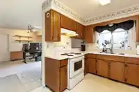 15556 96B AVENUE - thumbnail 9
