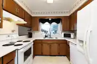 15556 96B AVENUE - thumbnail 10